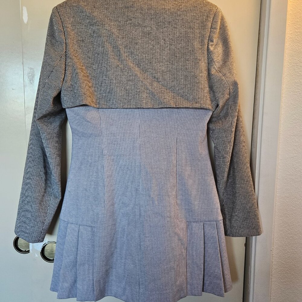 Korean Style Blazer Jacket - Picture 2 of 6